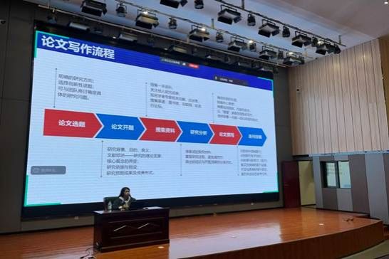 2bf8e4ddf696431cb4d4e977f065dab0